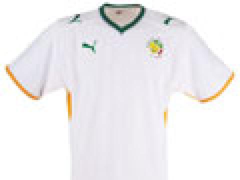 08-09赛季塞内加尔主客场球衣