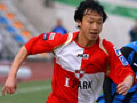 釜山I'Park2009赛季主客场球衣