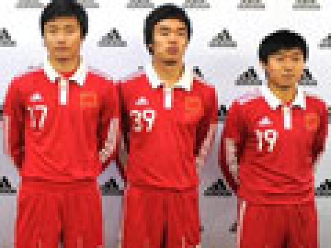 中国国家队2010新款主场球衣发布