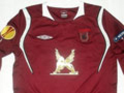 喀山红宝石2010赛季主场球衣