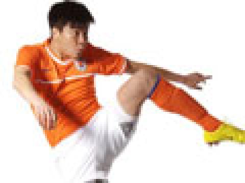 山东鲁能2010赛季新款主客场球衣