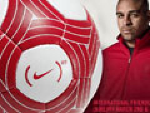 (NIKE)RED活动红色比赛用球