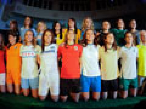 美国女足职业联赛2010赛季PUMA球衣