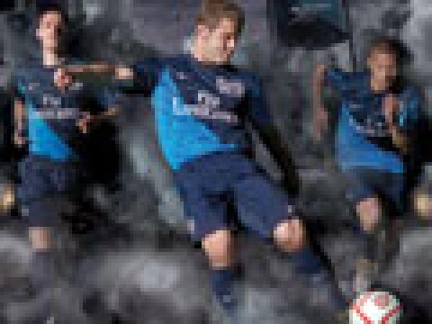阿森纳2011-12赛季客场球衣
