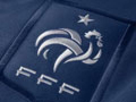 更深的蓝—法国国家队新球衣详解