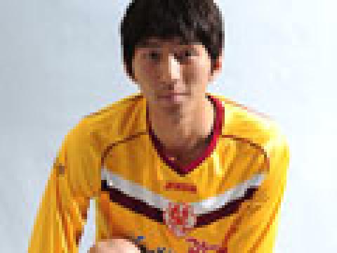 光州FC新队徽及2011赛季主客场球衣