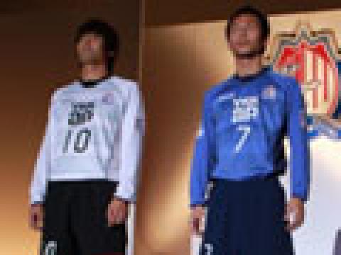 富山胜利2011赛季主客场球衣