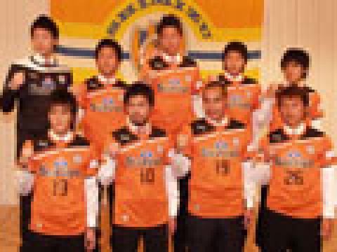 清水鼓动2011赛季主客场球衣