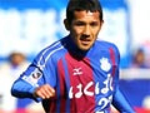 甲府风林2011赛季主客场球衣