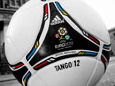 Tango 12 — 2012欧洲杯官方比赛用球