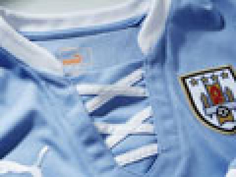 乌拉圭国家队2013联合会杯主场球衣