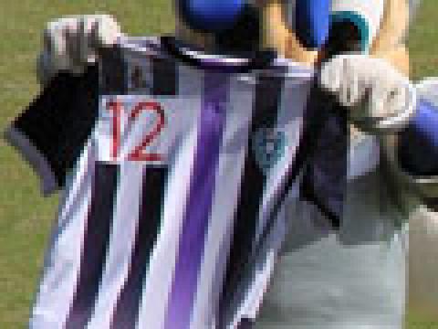 福冈黄蜂2014赛季主场球衣