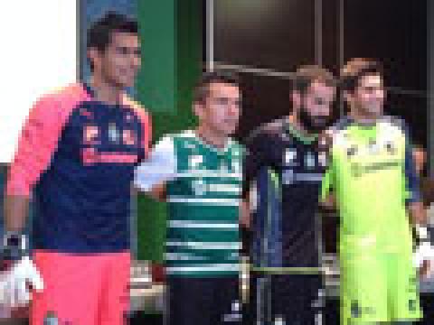 桑托斯拉古纳2014赛季主客场球衣