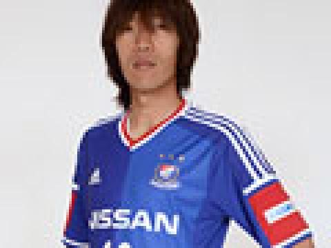 横滨水手2014赛季主客场球衣