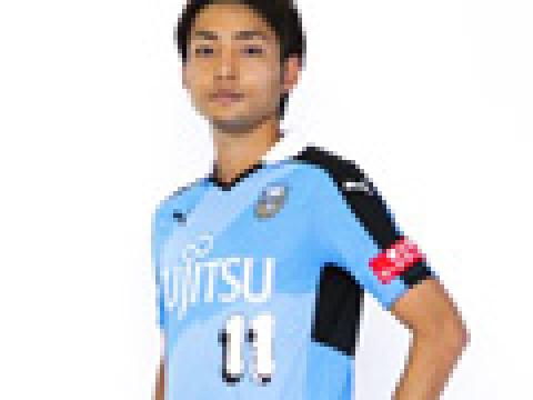 川崎前锋2015赛季主客场球衣
