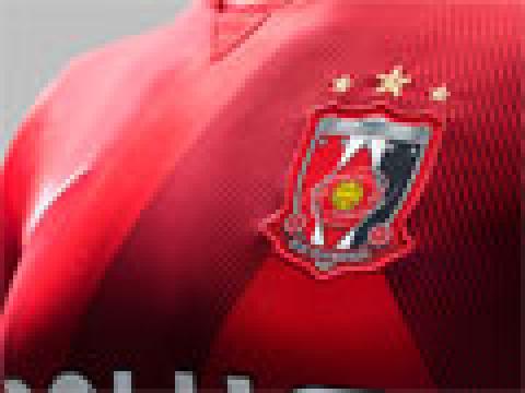 浦和红钻2015赛季主客场球衣