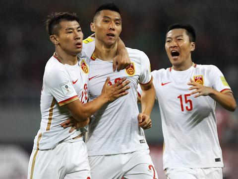 中国国家队2015-16赛季客场球衣
