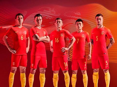 中国国家队2016-17赛季主客场球衣