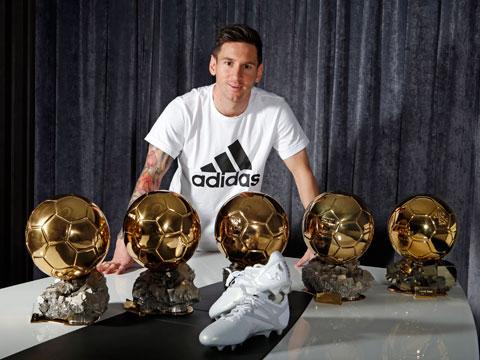 阿迪达斯以铂金版MESSI 15向终极创造者表示祝贺