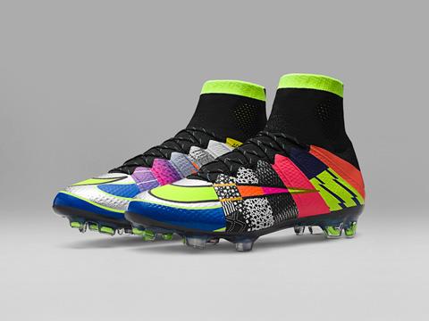 耐克推出What the Mercurial限量版足球鞋