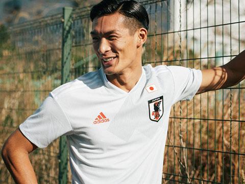 日本国家队2018世界杯客场球衣