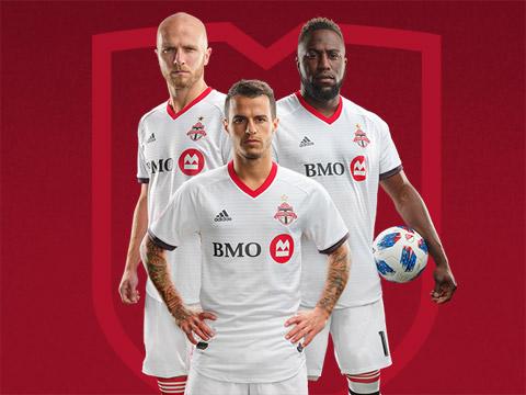 多伦多FC 2018-19赛季客场球衣