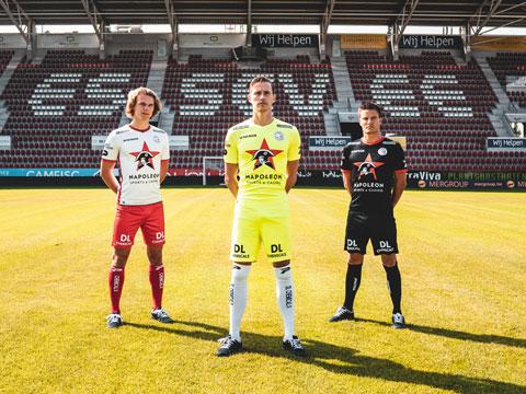 聚尔特瓦勒海姆（SV Zulte Waregem）2020-21 赛季主客场球衣