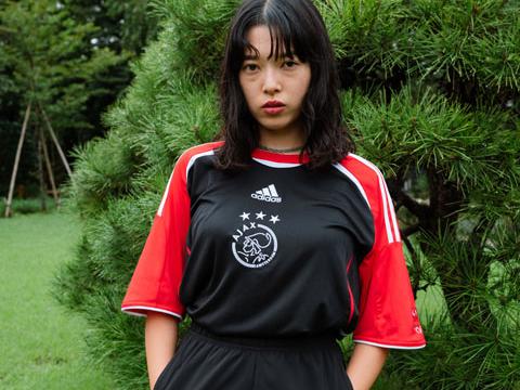 adidas × 阿贾克斯 Teamgeist 重制系列服饰