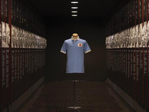 日本国家队“足协百年”纪念球衣