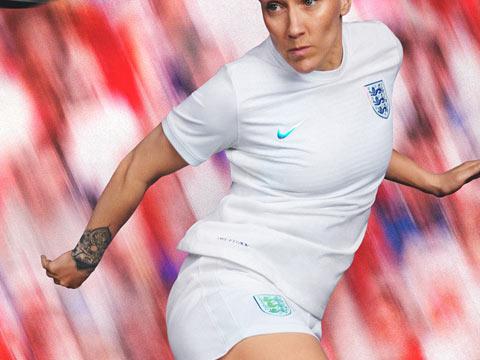 英格兰女足国家队 2022 欧洲杯主客场球衣