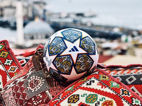 UCL Pro Ball Istanbul — 2022-23 赛季欧足联冠军联赛淘汰赛阶段官方比赛用球