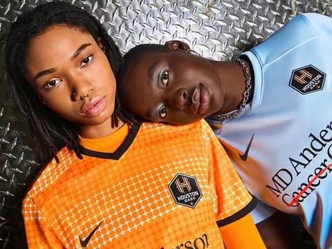 休斯敦冲刺（Houston Dash）2024 赛季主客场球衣