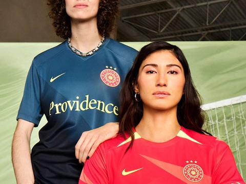 波特兰荆棘（Portland Thorns）2024 赛季主客场球衣